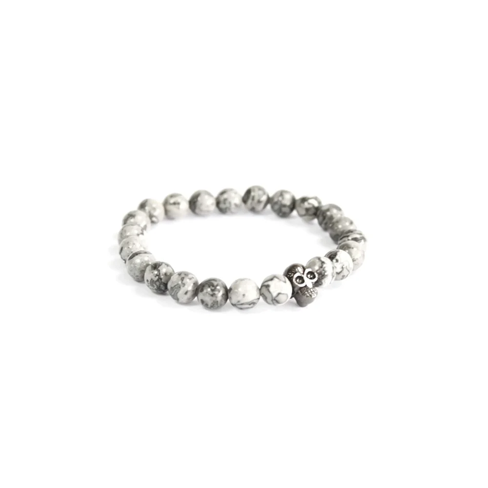 Agate bracelet made of natural stones