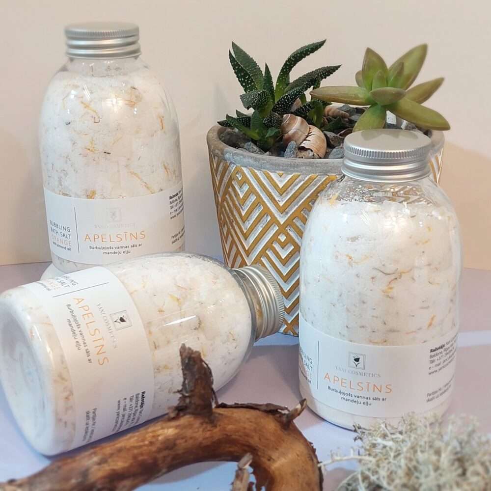 Yani Cosmetics Burbuļojošs vannas sāls Apelsīns