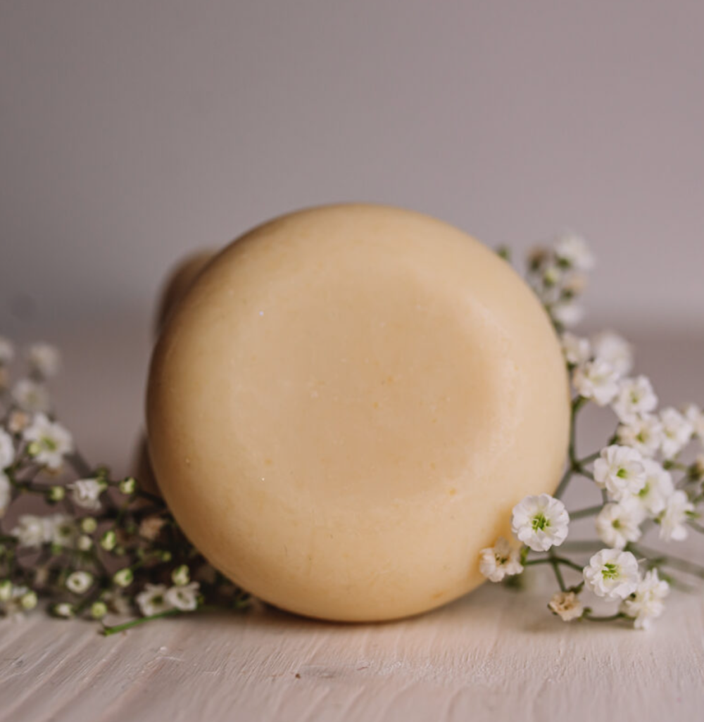 ZABi natural goat milk soap with chamomile scent - Image 4